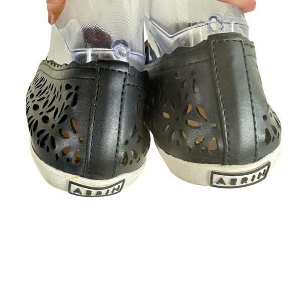 AERIN Leather Black Eyelet Rubber Soled Slip On Comfort Flats Women's Size 8 - Picture 4 of 6